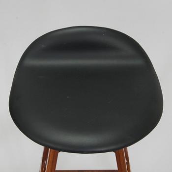 Erik Buck, a pair of 1960s 'OD-61' bar stools for Odense Maskinsnedkeri A-S, Denmark.