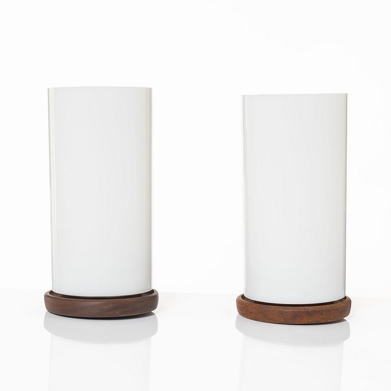 Uno & Östen Kristiansson, vägglampor, ett par, Luxus, 1960-tal.
