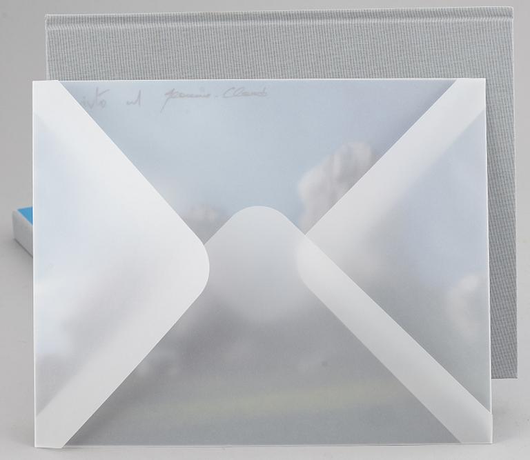 BOOK, "Christo and Jeanne-Claude, Wrapped Trees, Basel 1997–1998", 641/1000.
