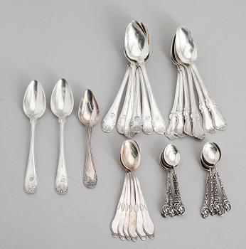 SKEDAR, 34 st, silver, svenska stämplar, 1800-/1900-tal. Vikt ca 420 gram.