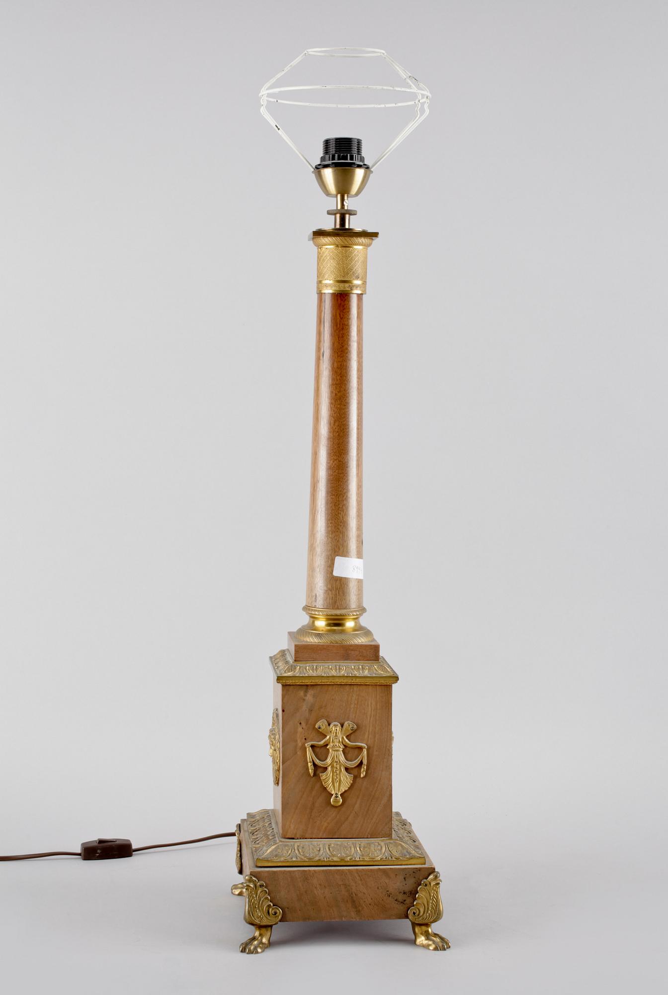 BORDSLAMPA, empirestil, 1900-talets första hälft.
