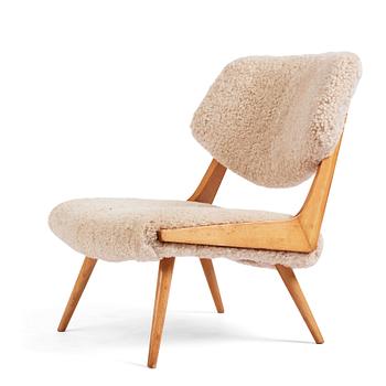 333. Svante Skogh, a "No. 915" armchair, AB Hjertquist & Co, Nässjö 1950s-60s.
