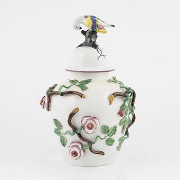 An earthenware urn from Rörstrand, 20th Century.