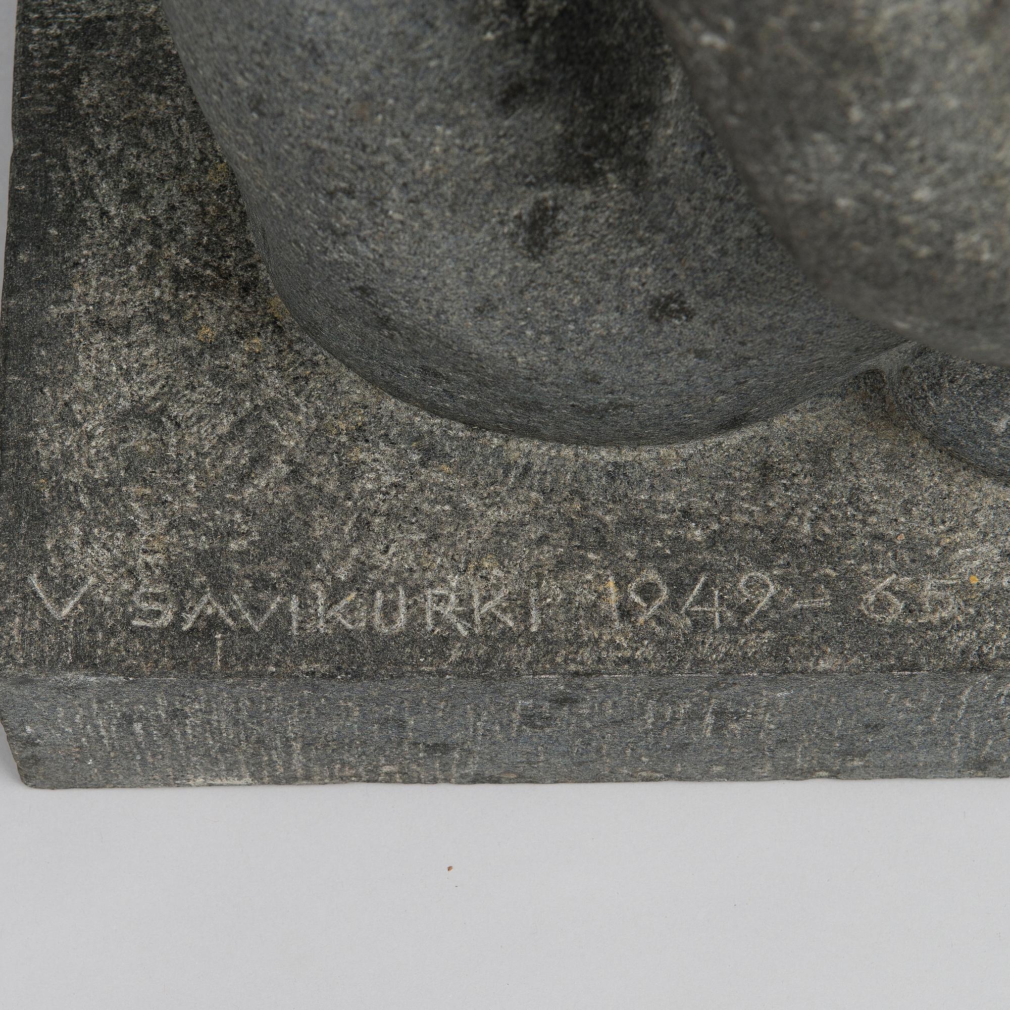 VILJO SAVIKURKI, A GIRL SITTING.