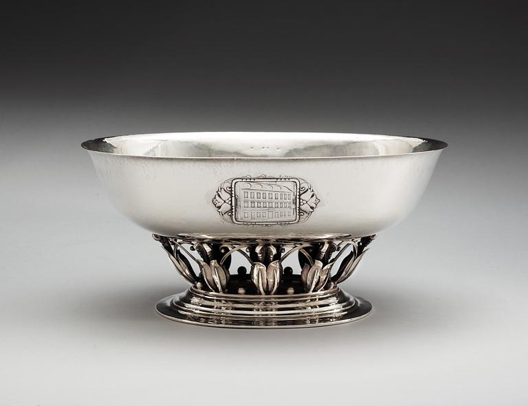 GEORG JENSEN, praktskål, Köpenhamn 1919-21, 830/1000 silver,