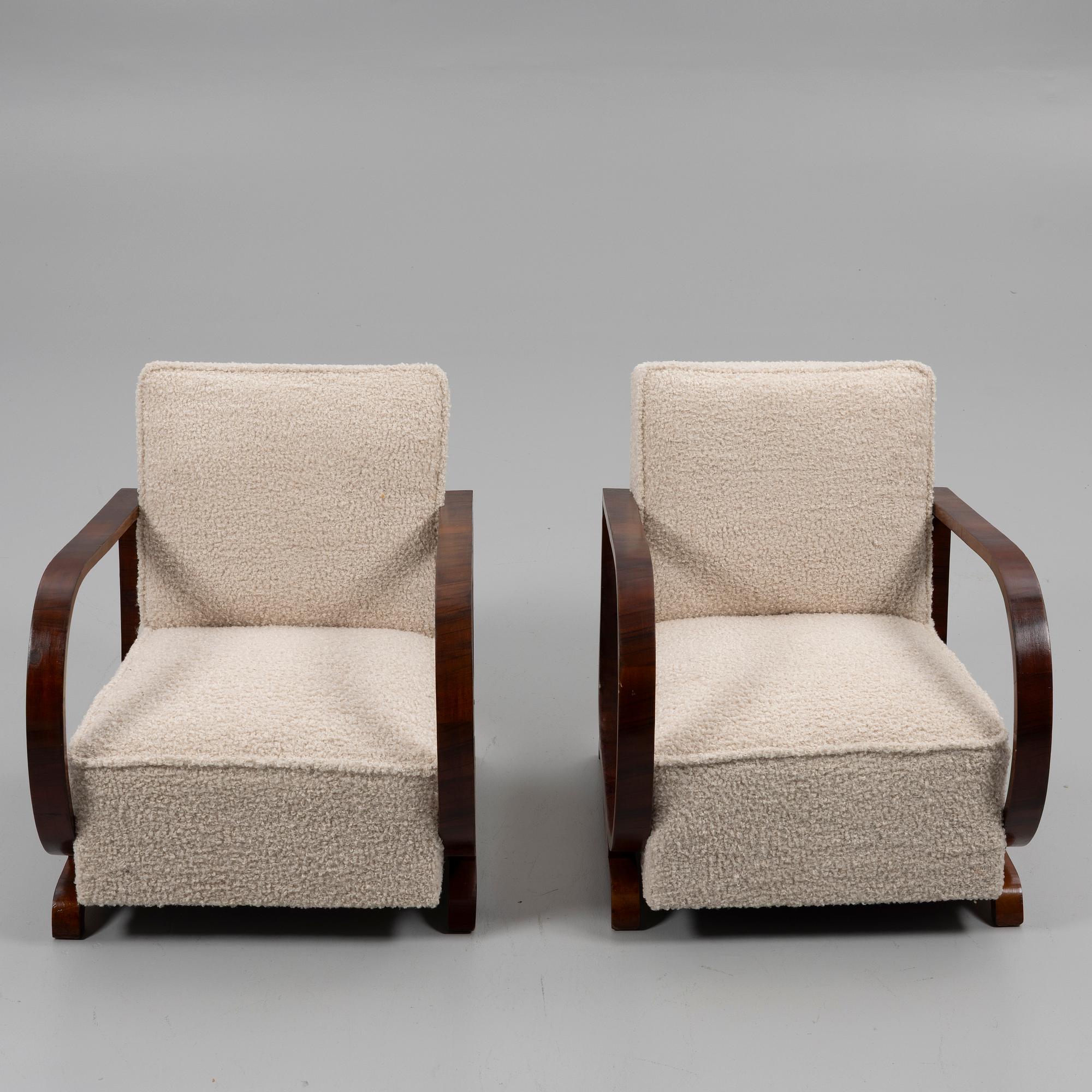 Armchairs, a pair, Art Deco, first half of the 20th century.