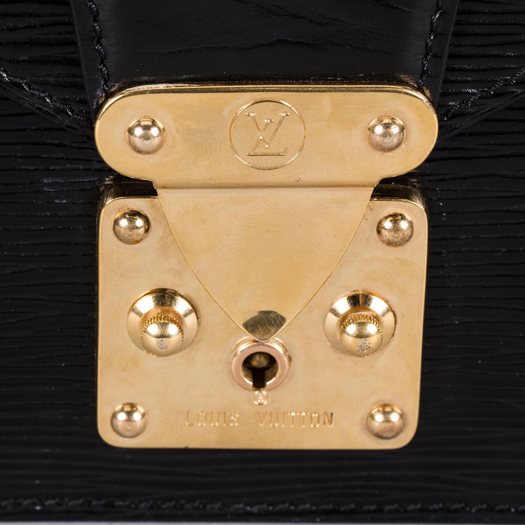 VÄSKA, "Sellier Dragonne Pochette", Louis Vuitton.