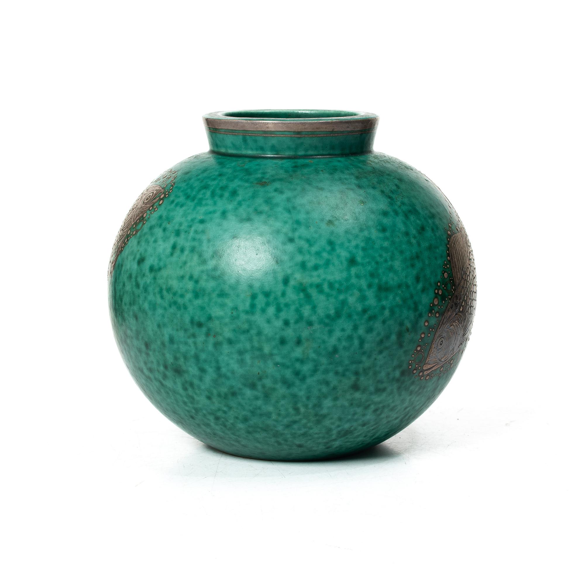 Wilhelm Kåge, an 'Argenta' vase, Gustavsberg.