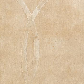 A carpet 360 x 360 cm.