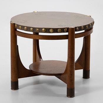Table, possibly Carl Westman for AB C.E Jonsson, Stockholm, early 20th century.
