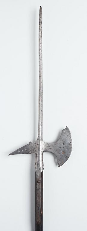 HILLEBARD, tillverkad i Arboga cirka 1570-1590.
