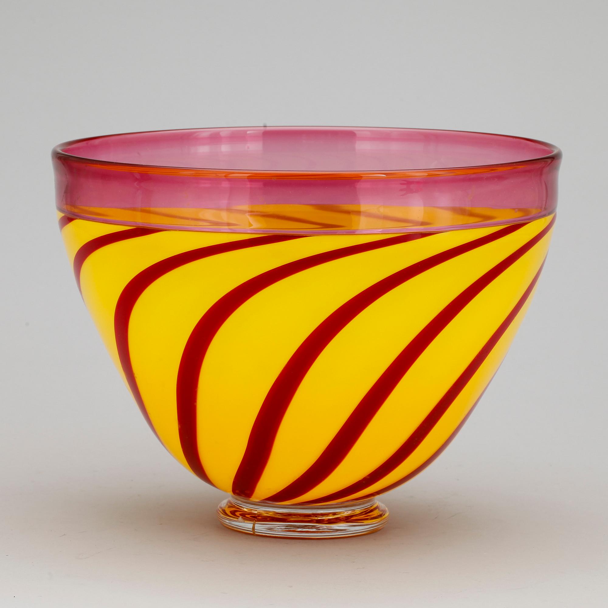 VAS, glas, Ulf Johansson, Sjöhyttan. Signerad.