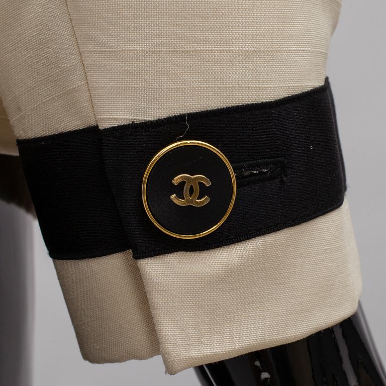 KAVAJ, Chanel.