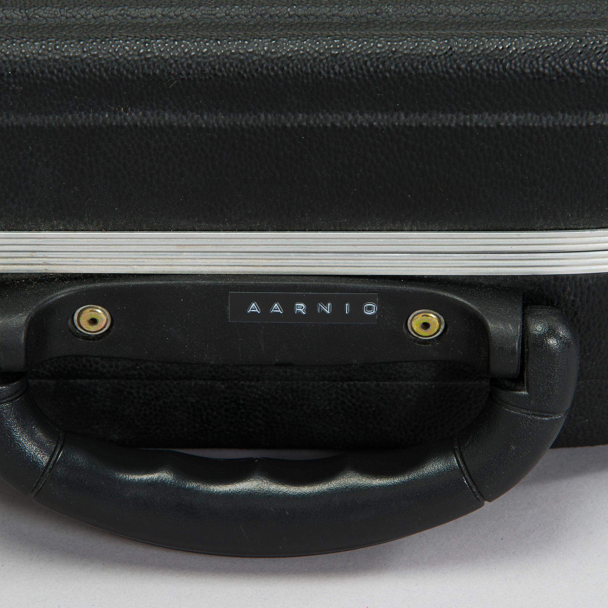 Eero Aarnio, kitara, " Copacabana Guitar", signeerattu Eero Aarnio, Lottonen Guitars, 2006.