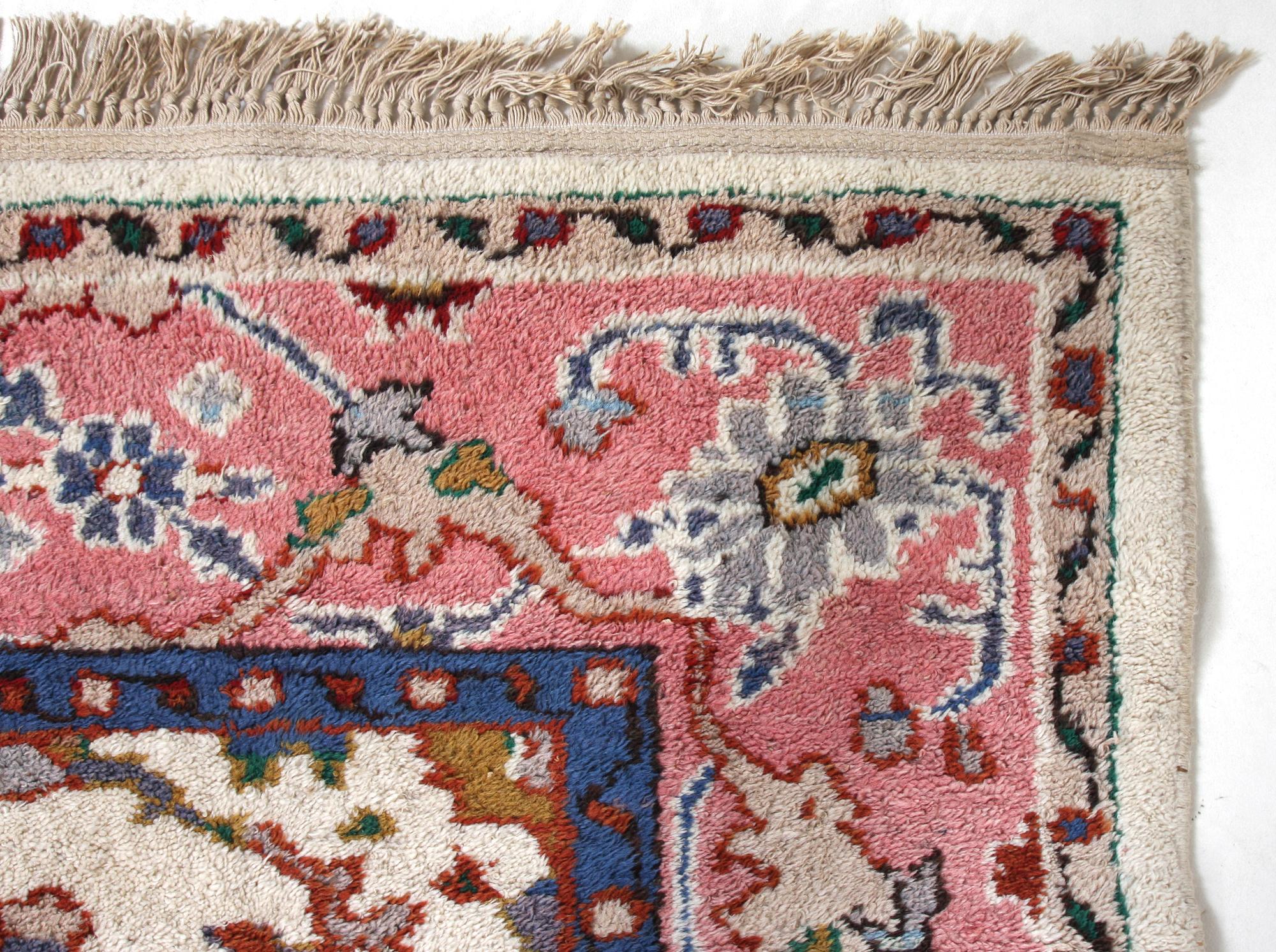 MATTA, orientalisk. 295x208.