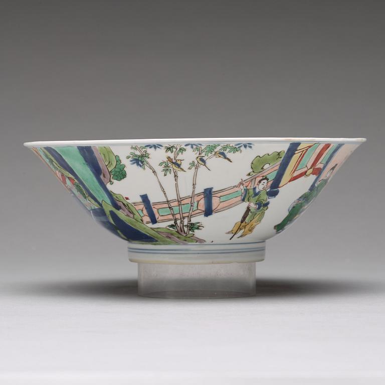 A famille verte conical bowl, Qing dynasty, Kangxi (1662-1722).