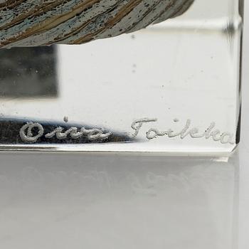 Oiva Toikka, vuosikuutio, signeerattu Oiva Toikka, Nuutajärvi 1980, numeroitu 716/1000.