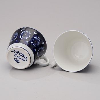 ULLA PROCOPÉ, TEKOPPAR, ett par, "Fiesta", Arabia, i produktion 1964-71.