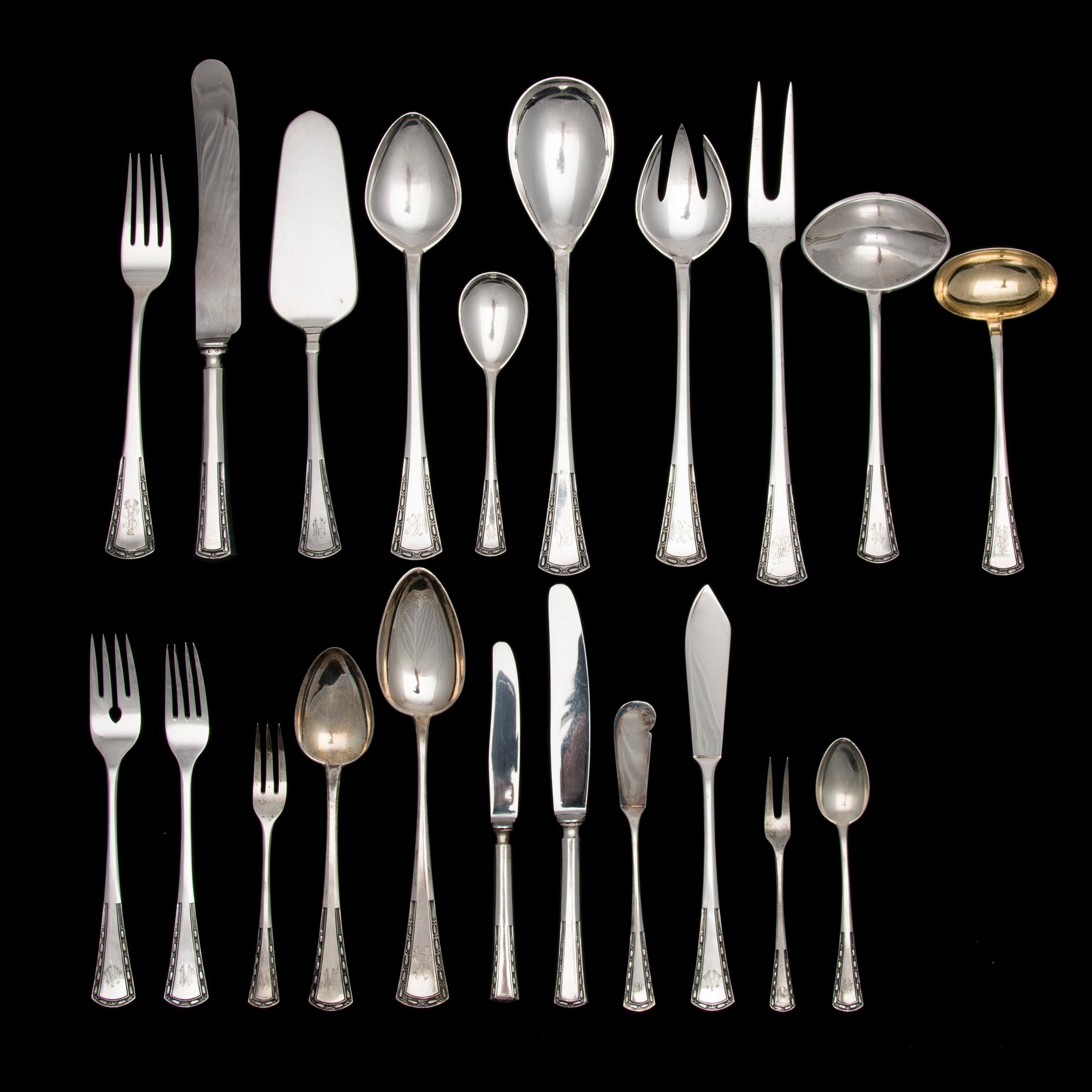 BESTICK, 127 delar, silver, Käpy-serien, Tillander Oy, 1920-60-tal. Vikt silver ca 3800g.