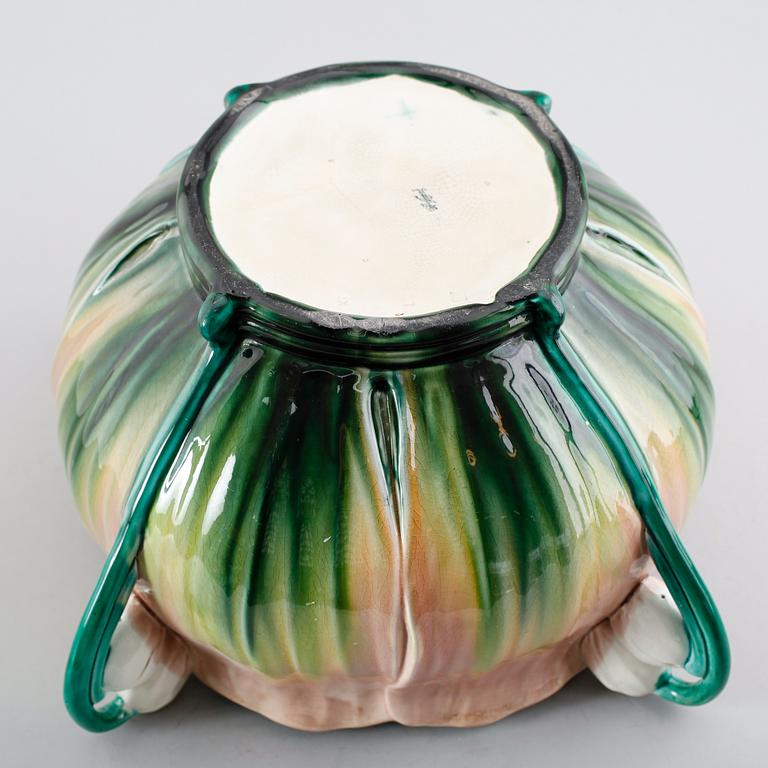 YTTERFODER, majolika, jugend, Rörstrand, omkring år 1900.