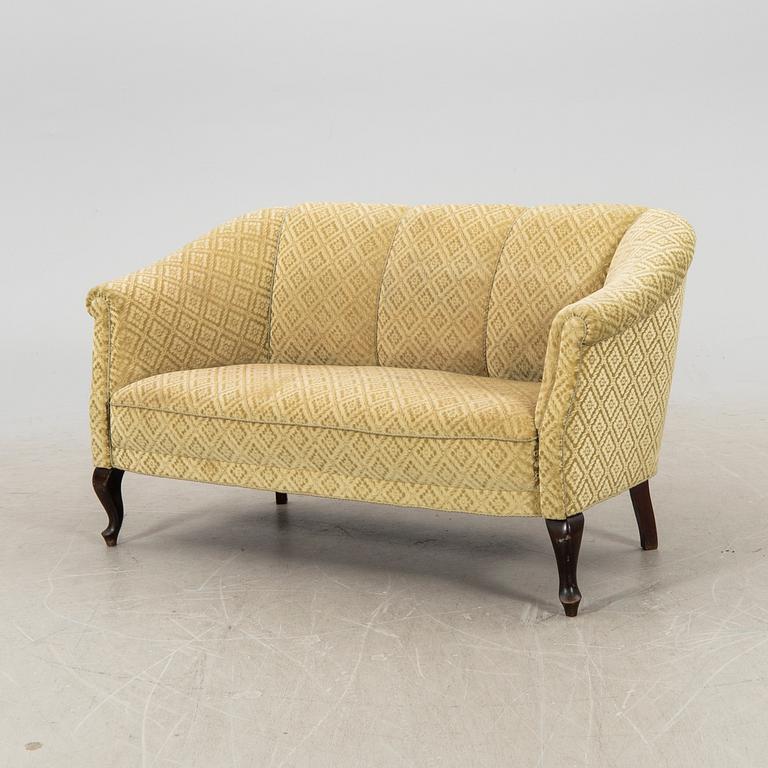 Sofa from the 1940s.