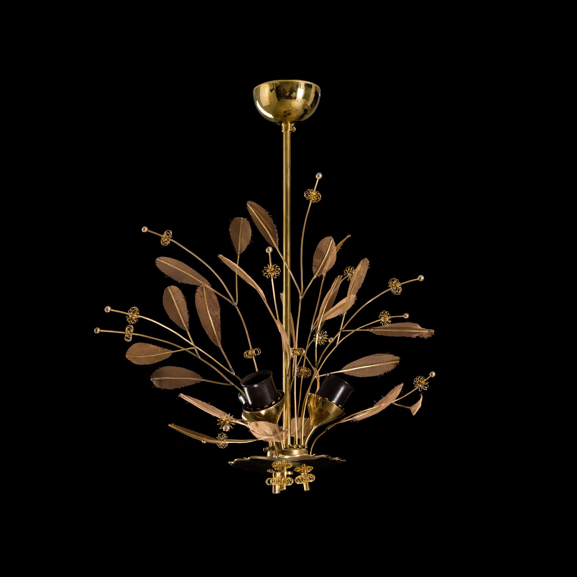 PAAVO TYNELL, KATTOVALAISIN. Morsiuskimppu, malli 9029/3. Taito, 1950-luvun alkupuoli.