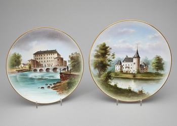 PARTI PRYDNANDSFÖREMÅL, 18 delar, porslin. 1900-tal.