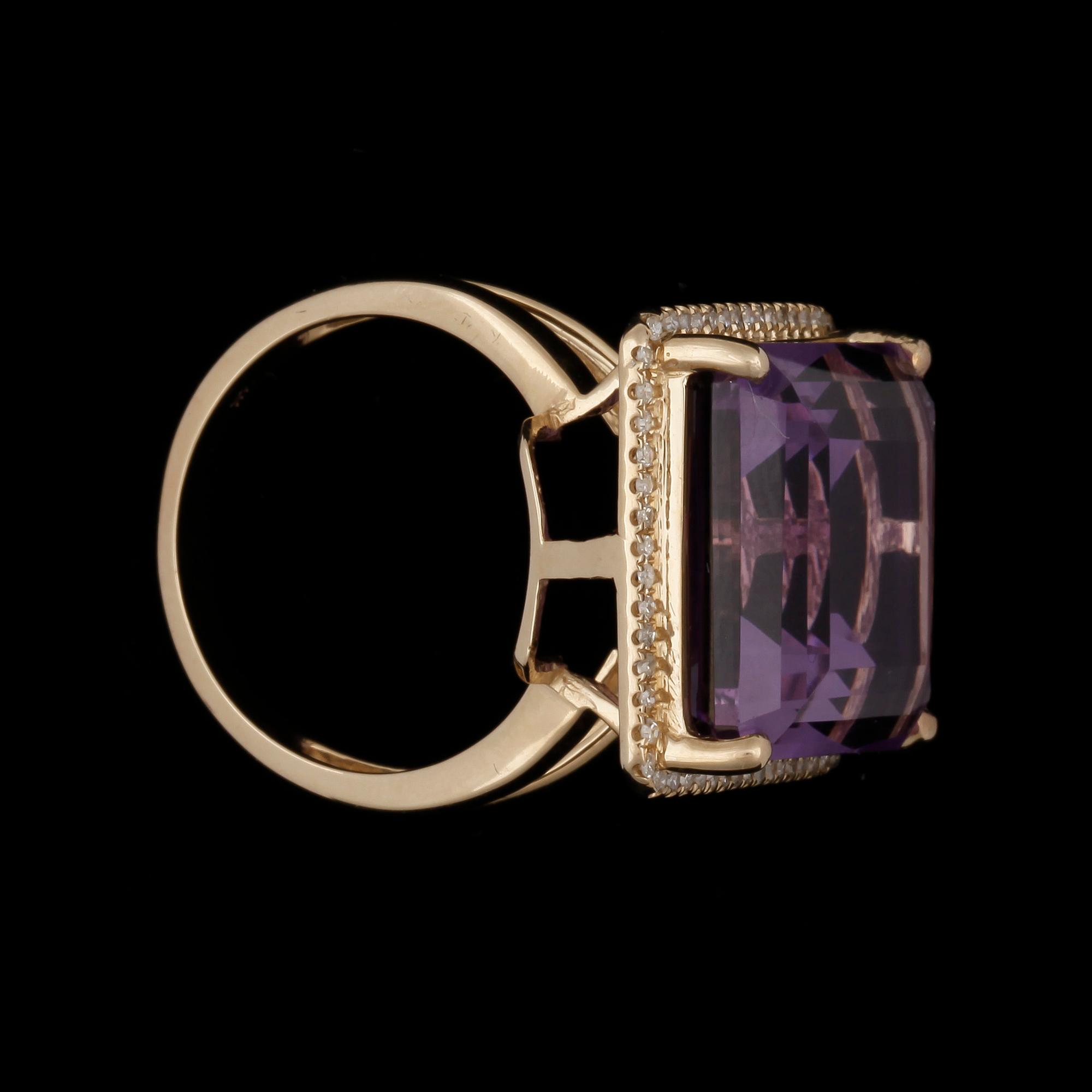 RING, 14k guld med ametist och diamanter. Vikt ca 8,6 gram.