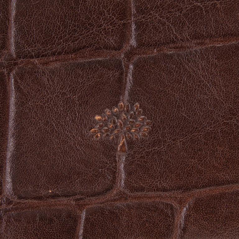 MULBERRY, ASIAKIRJASALKKU.
