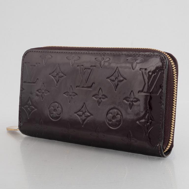 Louis Vuitton, wallet, "Zippy", 2007.