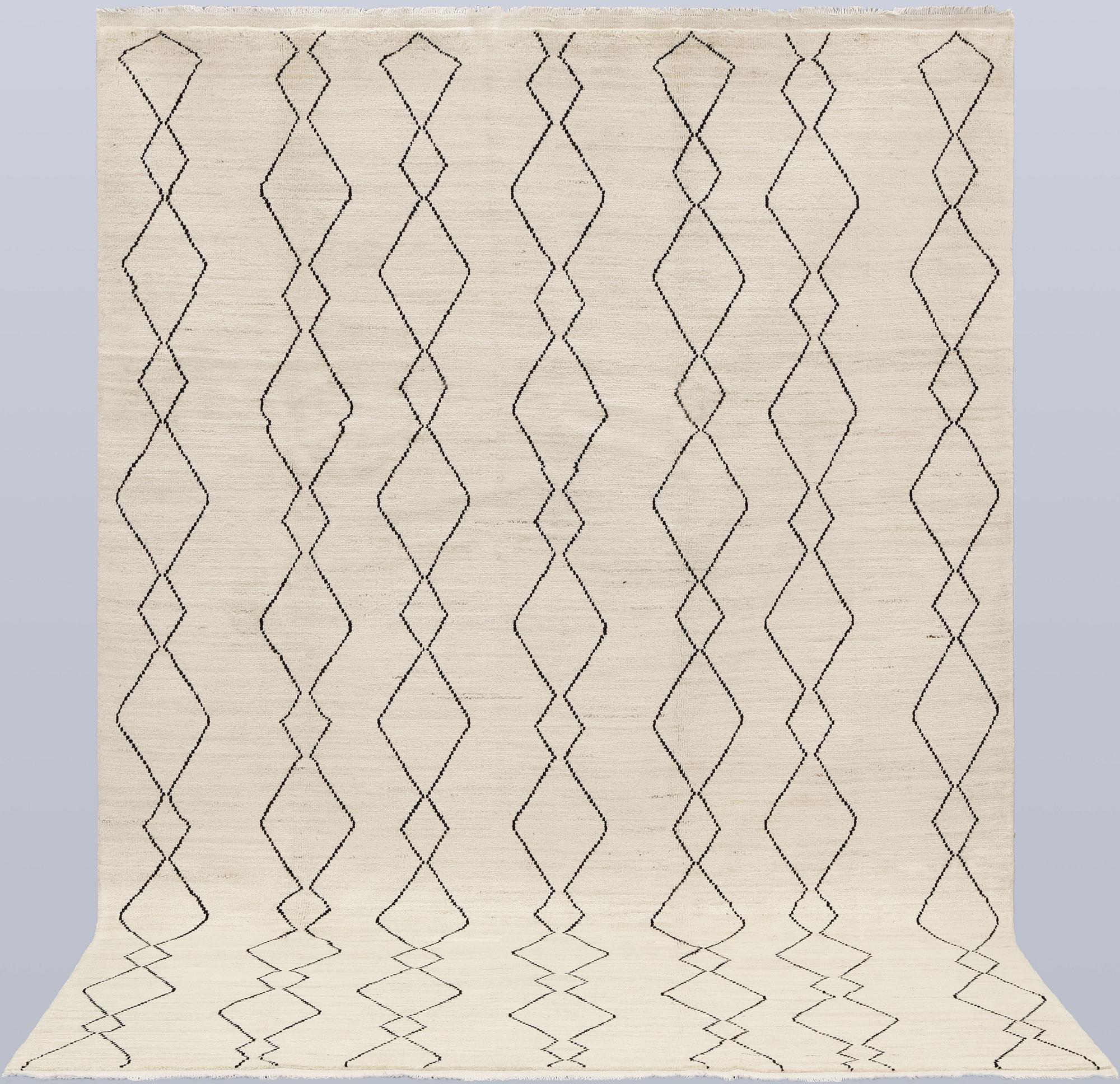 A Moroccan rug, approx. 292 x 203 cm.