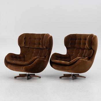 A pair of armchairs, Swedfurn, Slätte möbler, Töreboda, second half of the 20th century.