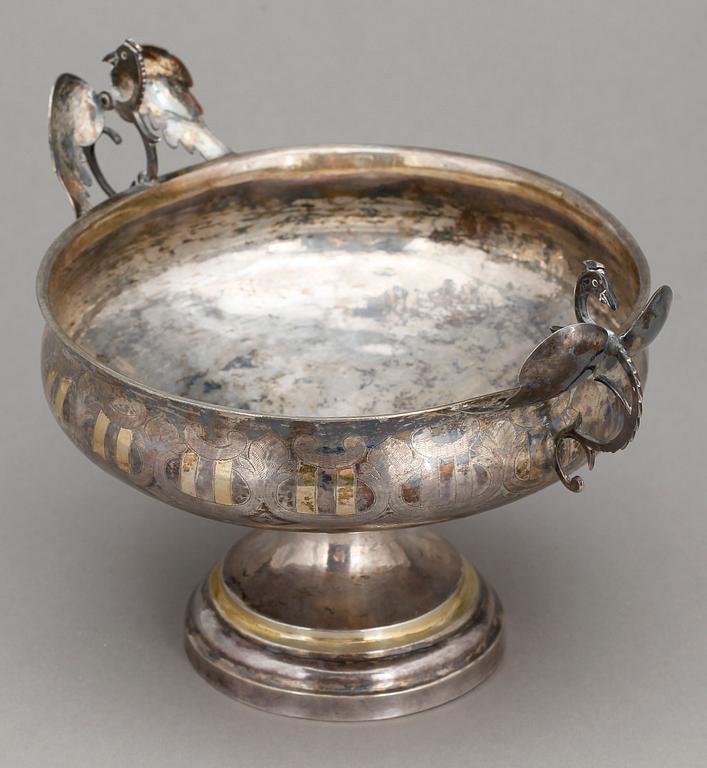 BRÄNNVINSSKÅL, silver, Lars Löfgren, verksam 1797-1854 i Hudiksvall. Vikt ca 189 gram.