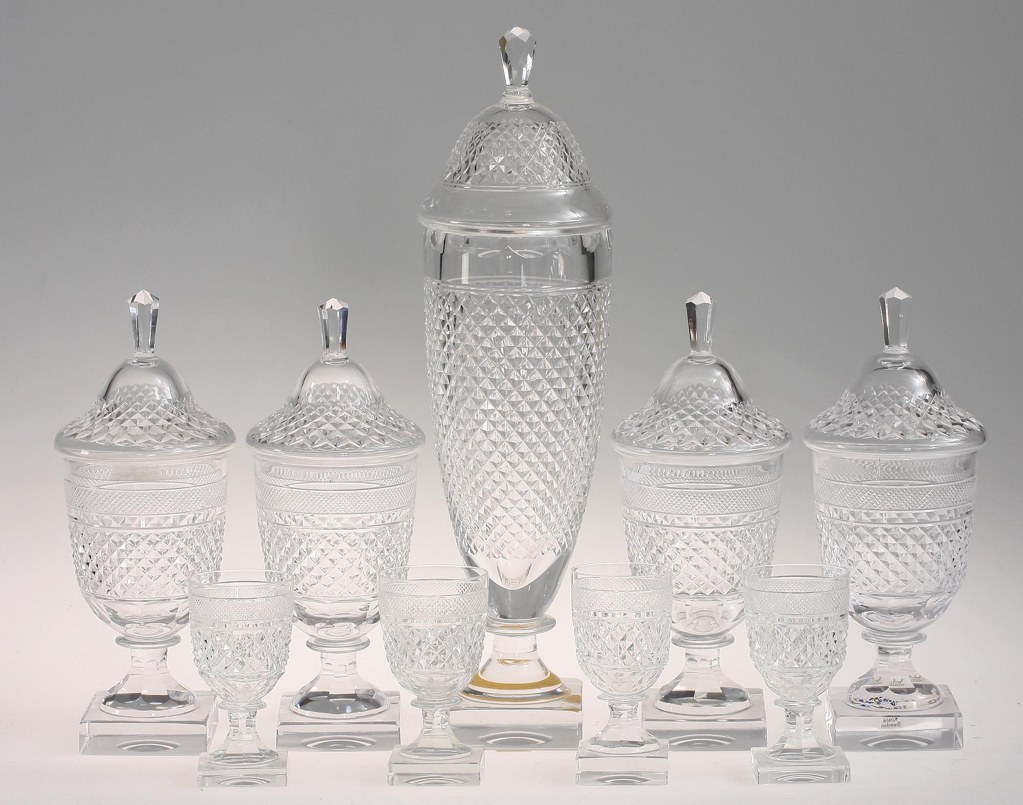 POKALER med LOCK, 4+1 samt LIKÖRGLAS, 15 st, "Kent", Kosta.