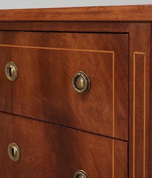 BYRÅ, sengustaviansk stil, omkring 18/1900-tal.