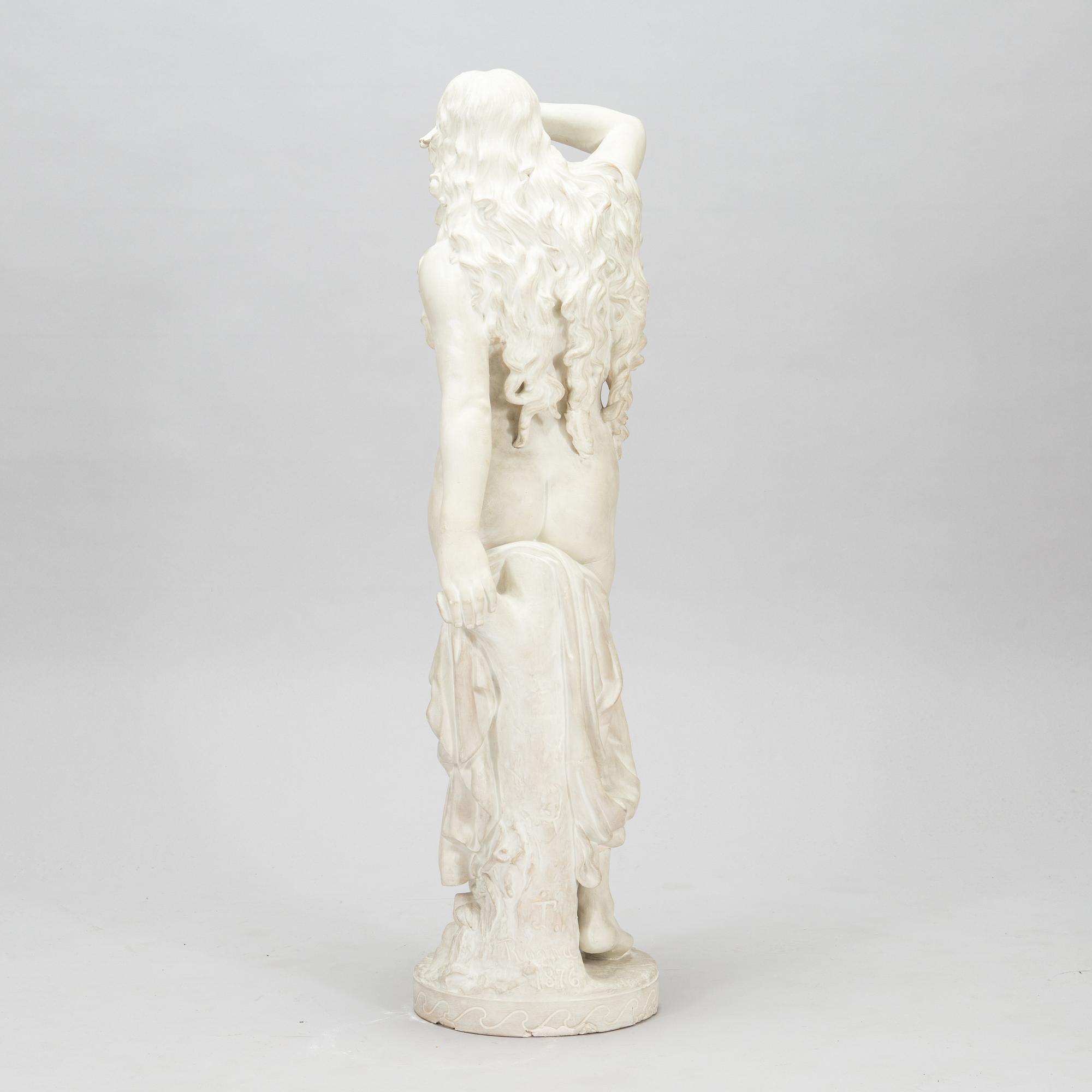 Johannes Takanen, eftergjutning, gipsskulptur, bär signatur och datering. Träpiedestal medföljer.