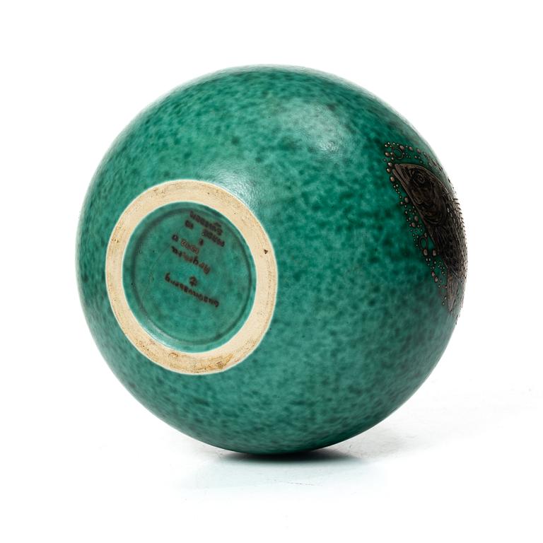 Wilhelm Kåge, an 'Argenta' vase, Gustavsberg.