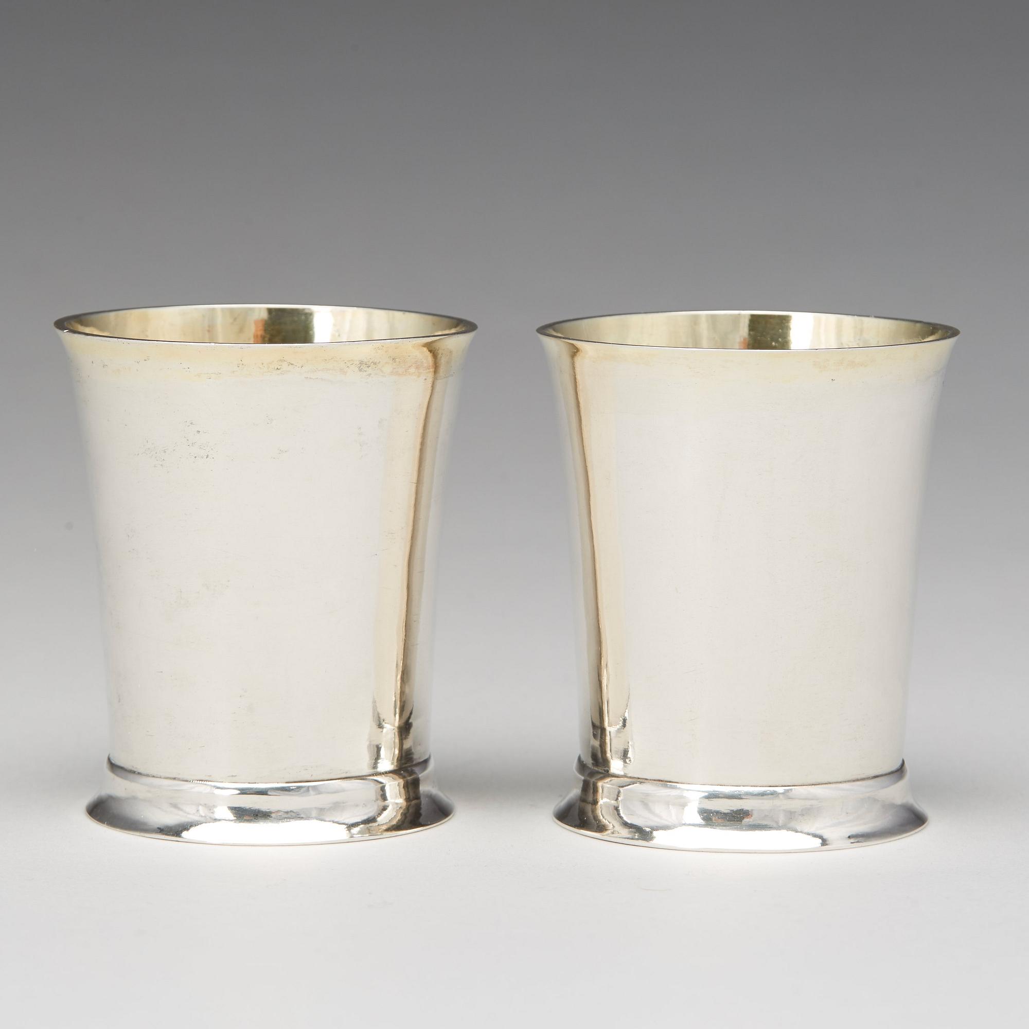 Lorenz Georg Weis, bägare, ett par, silver, Norrköping 1814. Empire.