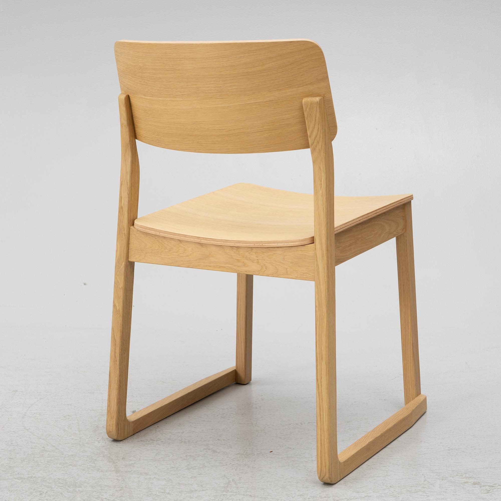 Keiji Ashizawa, stol, "Sori Chair", Ariake, Japan.