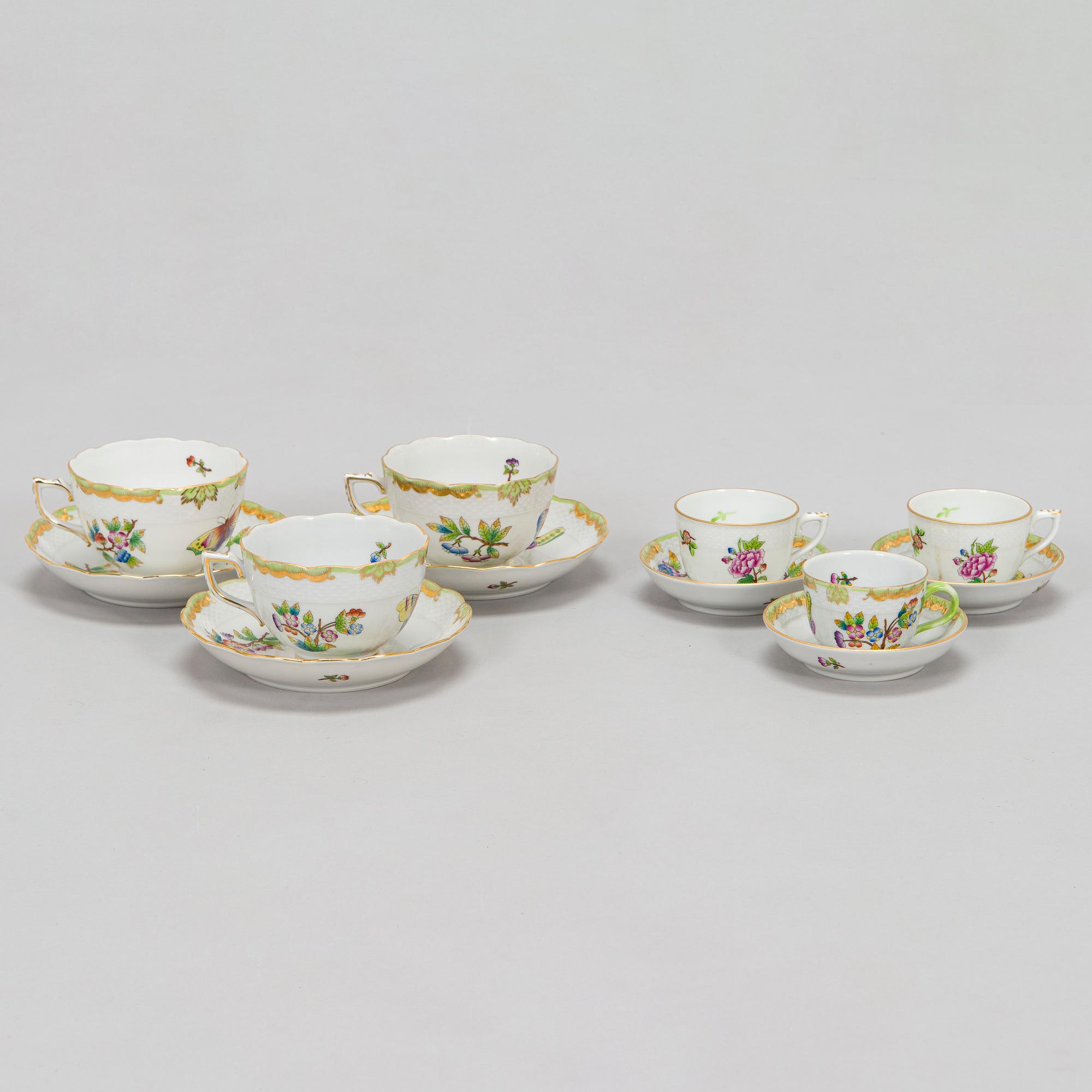 Herend, ruoka-astiasto, 91 osaa, posliinia, "Queen Victoria". Unkari.