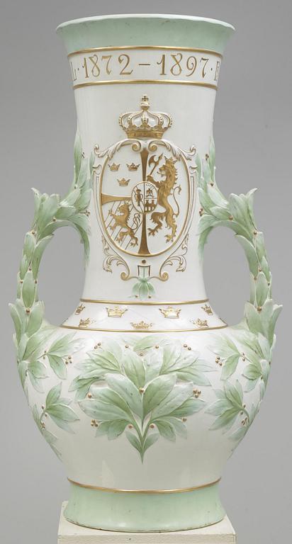 A Karl Lindström porcelain vase, decorated with the portrait of King Oscar II with his motto, Rörstrand 1897.