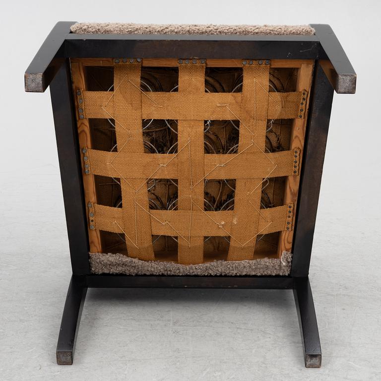 A pair of armchairs, Svenska Möbelfabrikerna in Bodafors, first half of the 20th century.