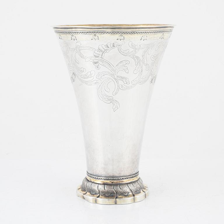 A rococo parcel-gilt silver beaker, mark of Erik Hedenberg, Östhammar 1769.