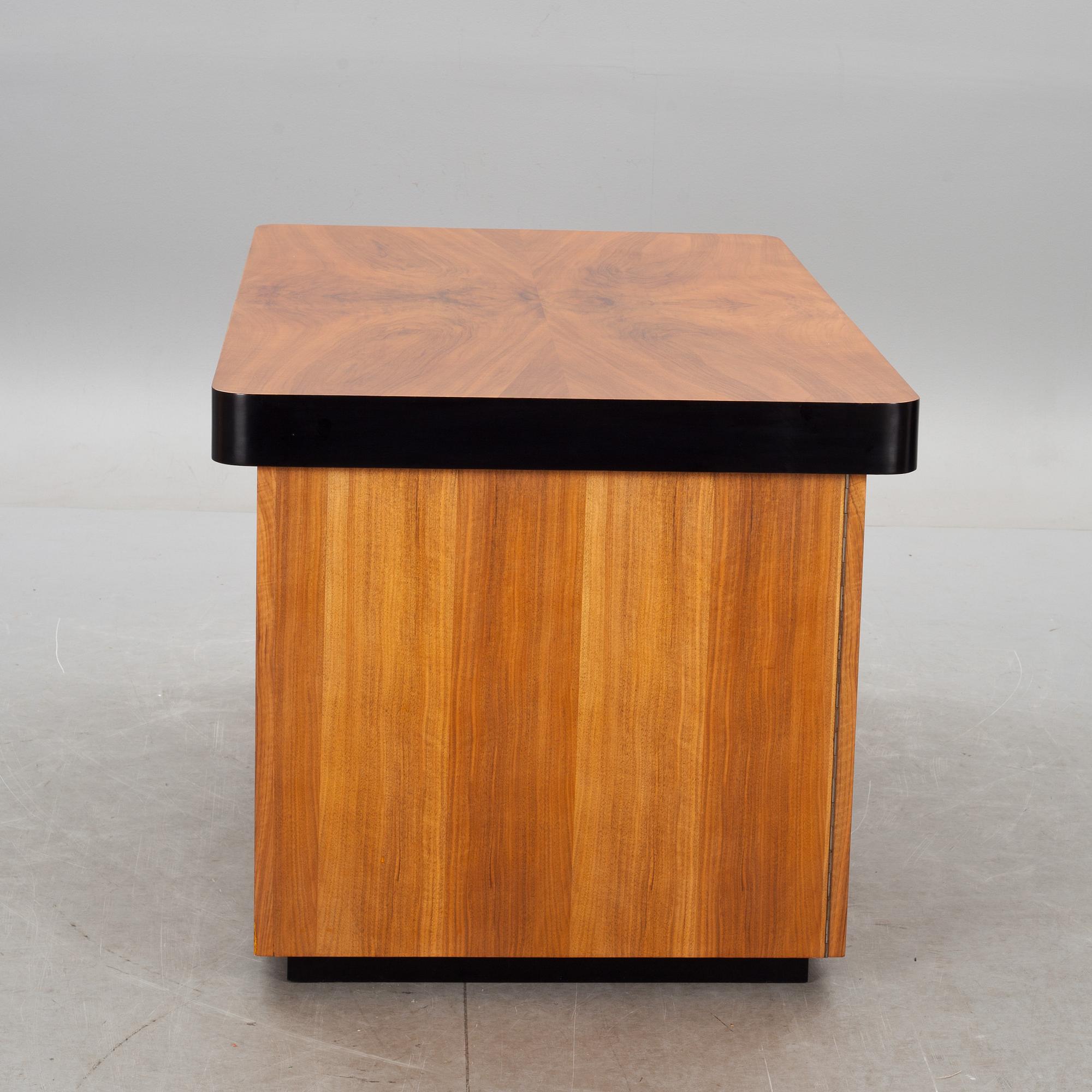 SKRIVBORD. Art deco-stil, 1900-tal.