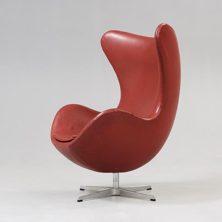 FÅTÖLJ, "Ägget", Arne Jacobsen för Fritz Hansen, Danmark, 1978.