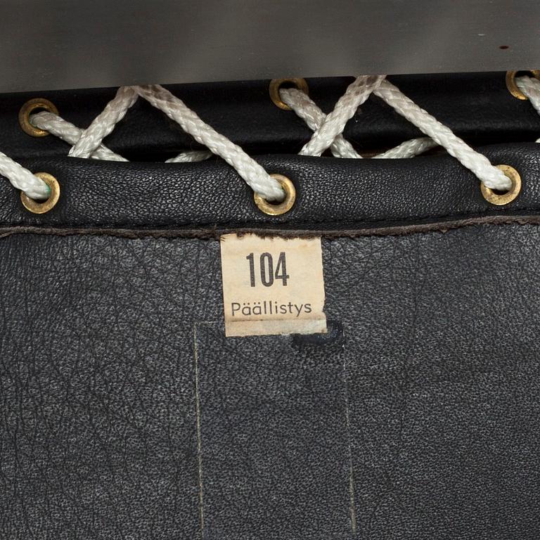 Ilmari Lappalainen, fotpall, "Pulkka" Asko, Finland. Formgiven 1968.