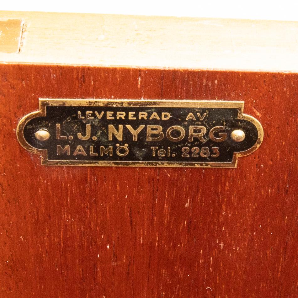 Byrå  Swedish Modern 1940-tal LJ Nyborg Malmö.