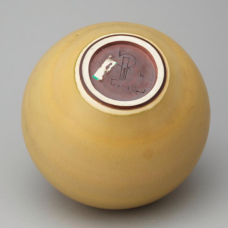 A Berndt Friberg stoneware vase, Gustavsberg Studio 1972.