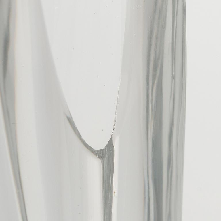 Aimo Okkolin, konstglas, , "Svärdslilja", signerad Riihimäen Lasi  Oy, Aimo Okkolin, Riihimäen Lasi Oy.