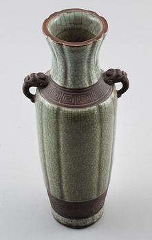 VAS, PORSLIN, Kina, möjligen 1900-tal.